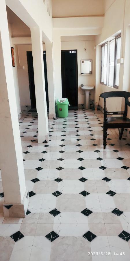 Bhuban Heritage Inn 普里 外观 照片